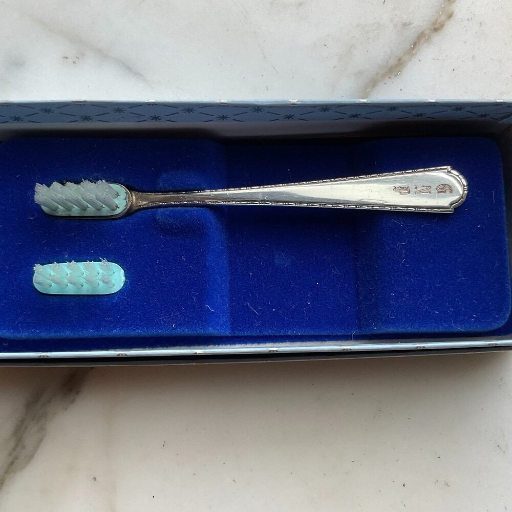 Sterling Silver Keepsake Child Tootbrush WEB engraved New w replacement brush